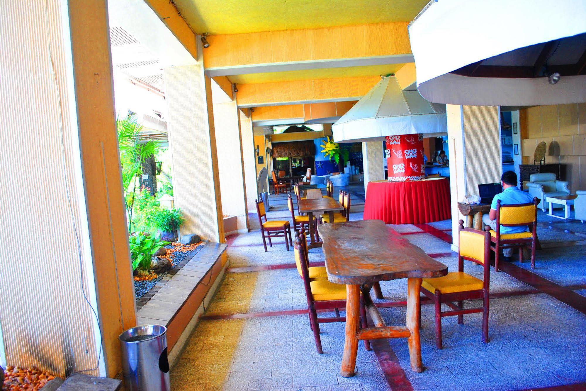 Leyte Park Resort Hotel Tacloban Dış mekan fotoğraf
